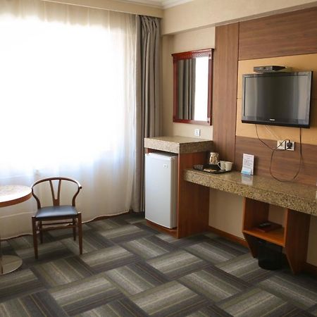 Zolo Hotel Уланбатар Екстериор снимка