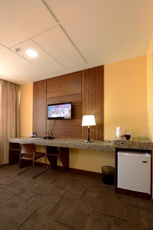 Zolo Hotel Уланбатар Екстериор снимка